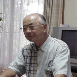 ΁@