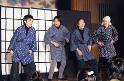 友達の輪写真