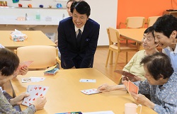 友達の輪写真