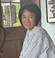 　山内　亜希子 様