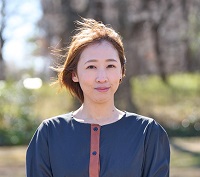 　横山 志穂 様